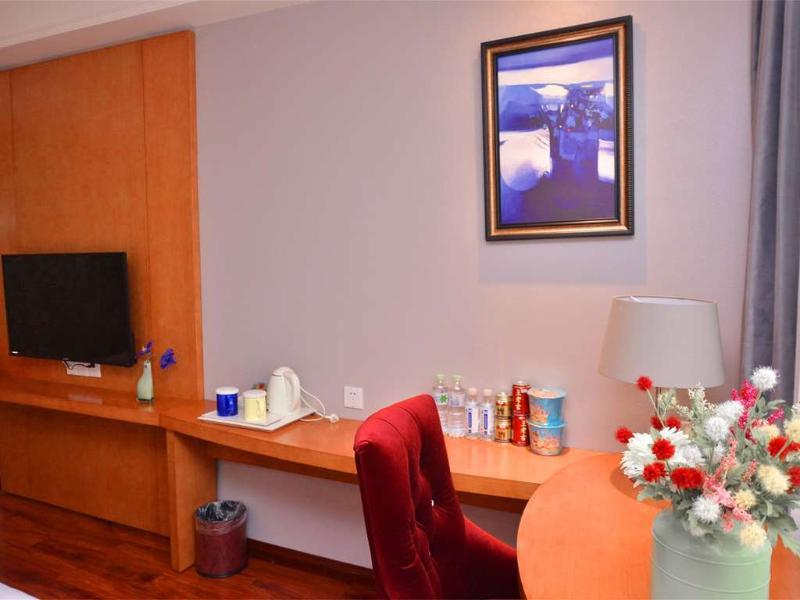 Отель Ibis Chongqing Airport Экстерьер фото